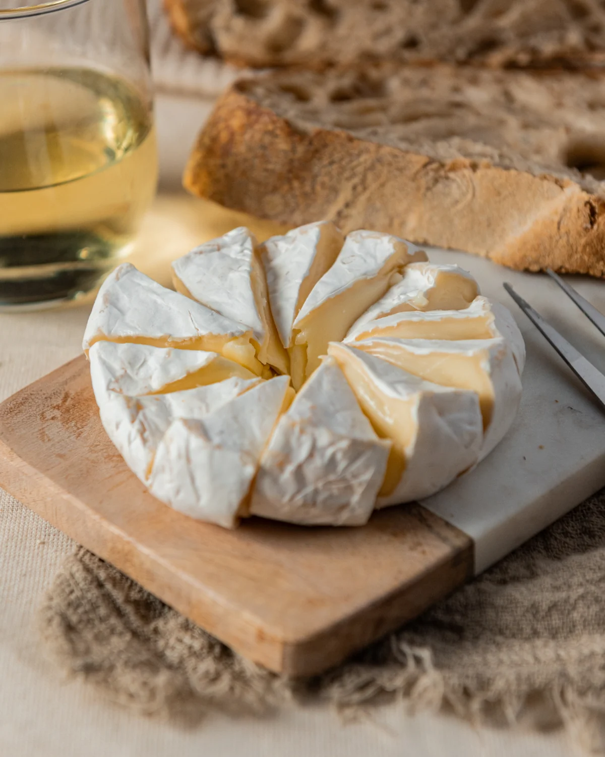 Camembert — queso artesanal Normandía, Francia elaborado en Villa María, Córdoba, Argentina